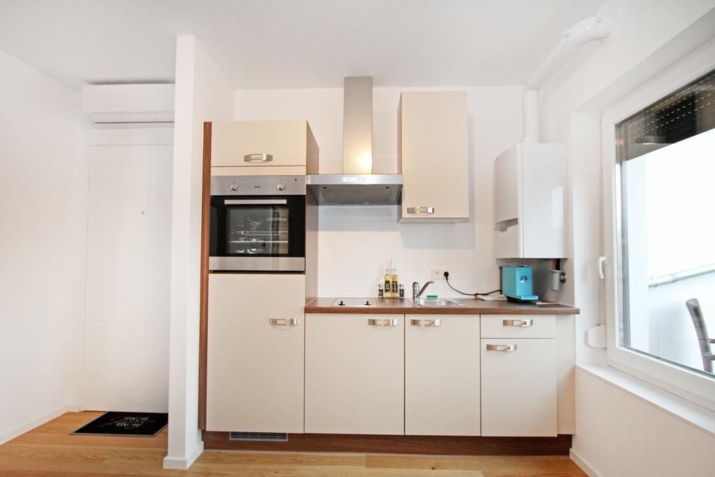 Christiano Apartments Hauptbahnhof | Contactless Check-In Вена Номер фото