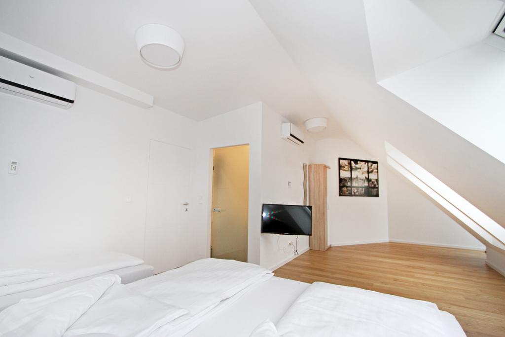 Christiano Apartments Hauptbahnhof | Contactless Check-In Вена Экстерьер фото